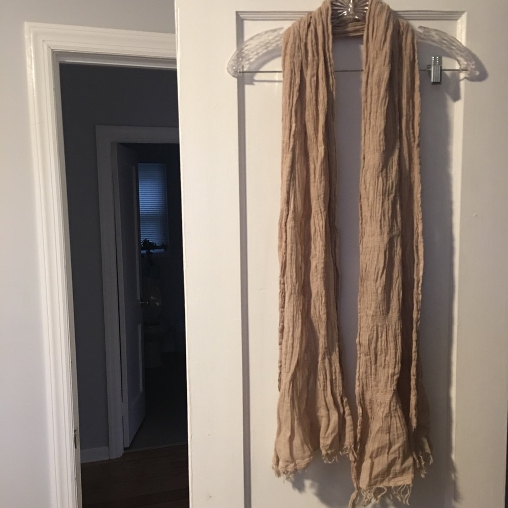 Tan scarf